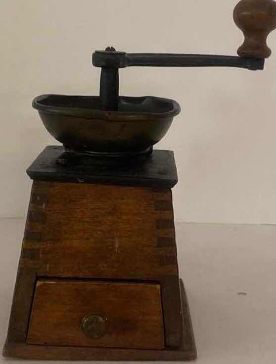 Photo 1 of ANTIQUE COFFEE MILL H 6”