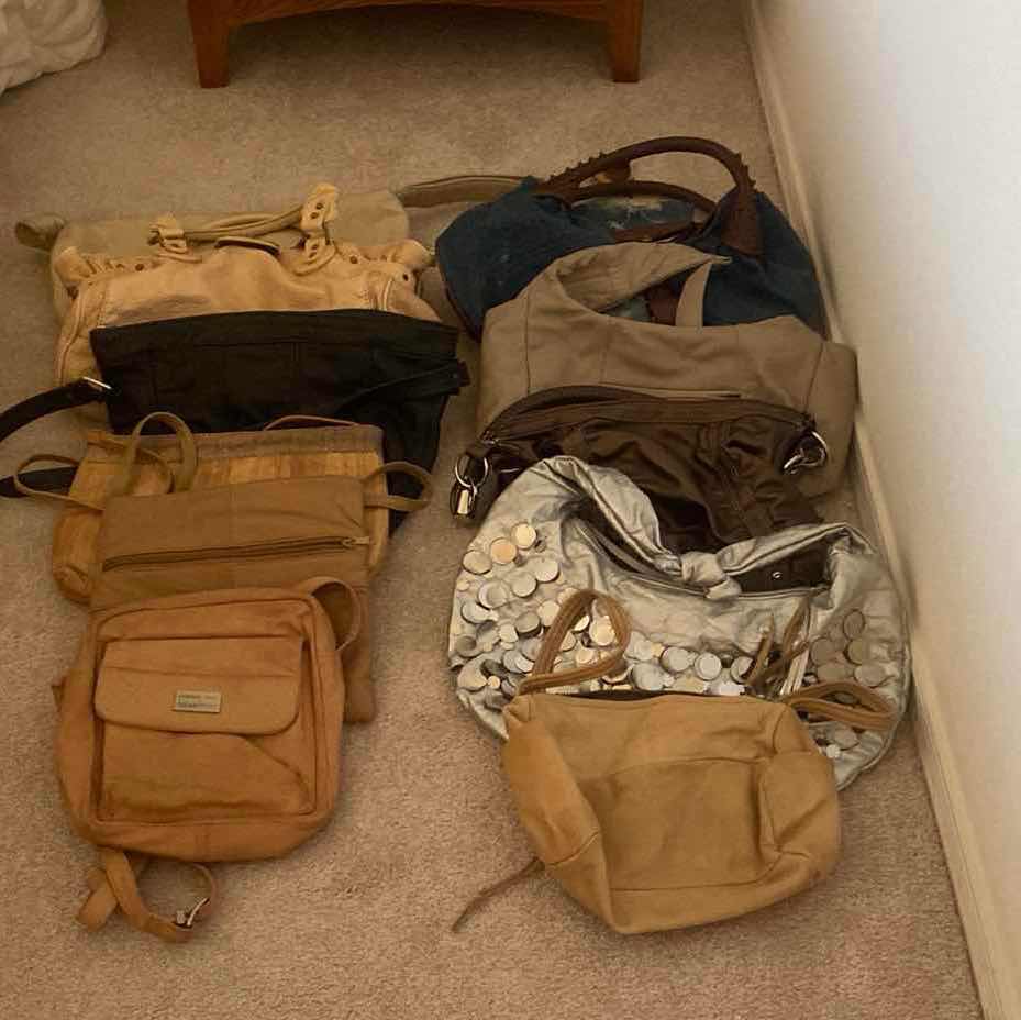 Photo 1 of 11 -  WOMENS HANDBAGS 