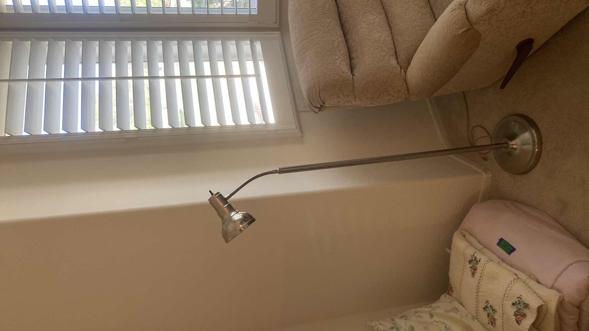 Photo 1 of FLOOR LAMP H 55 “