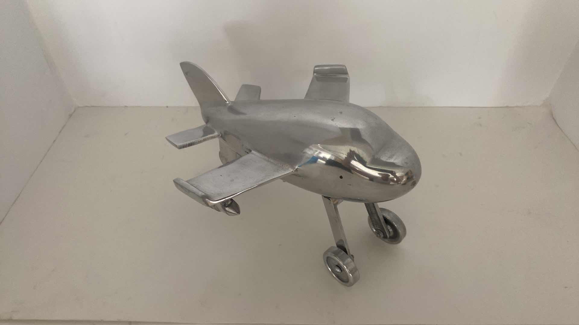 Photo 1 of METAL AIRPLANE DECOR 10” x 6”