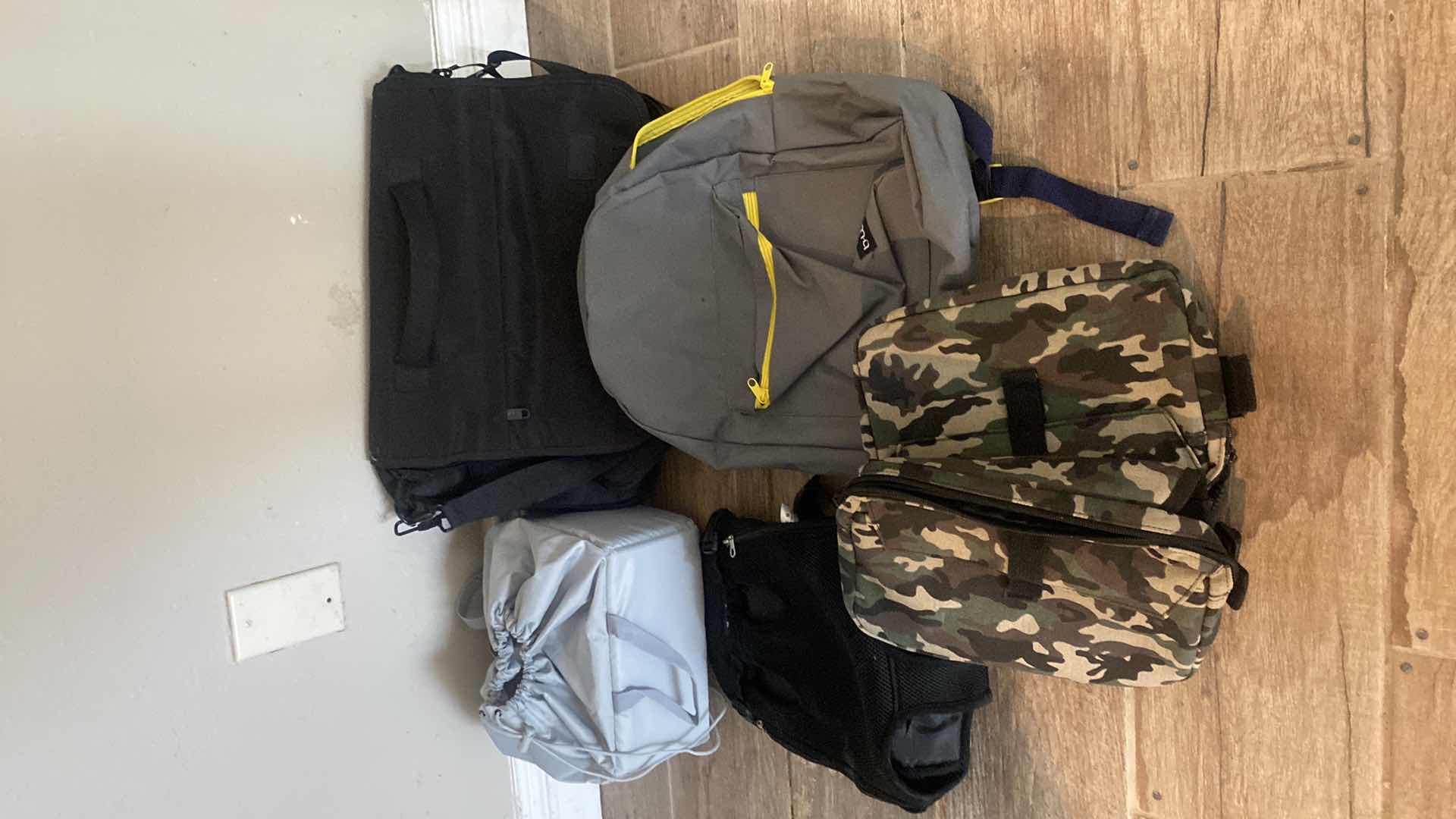 Photo 1 of 5-BAGS & BACKPACKS