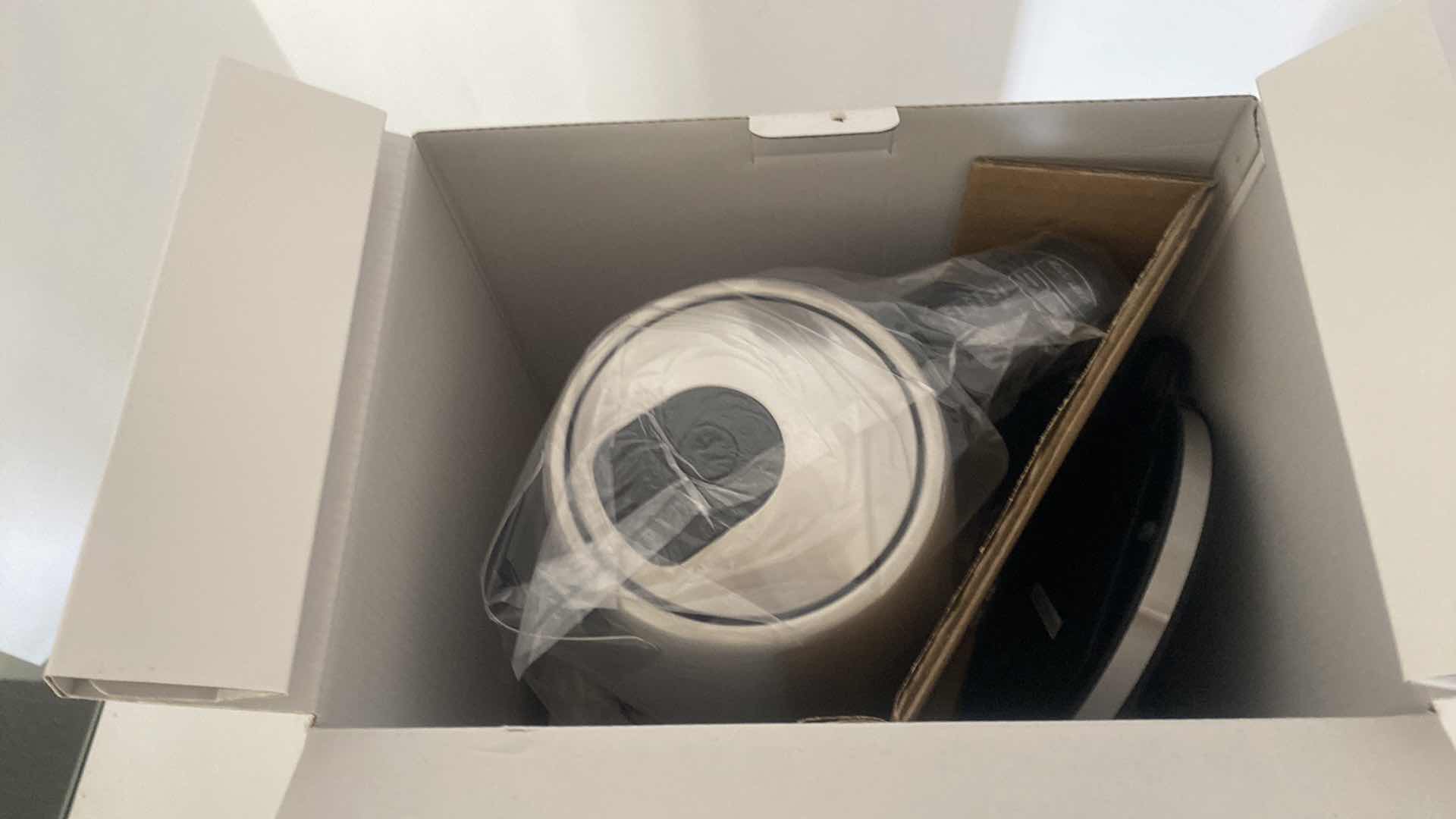 Photo 1 of MIROCO ELECTRIC KETTLE