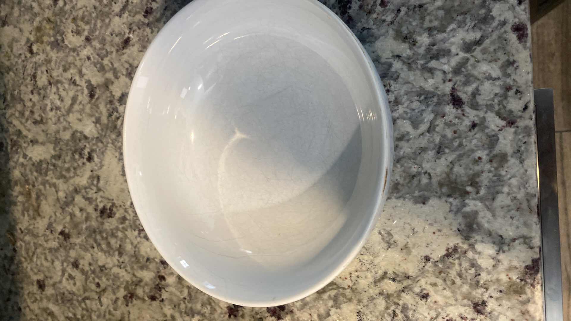 Photo 1 of CONTENTS KITCHEN CABINET-THOMSON POTTERY WHITE BOWLS & BAKEWARE