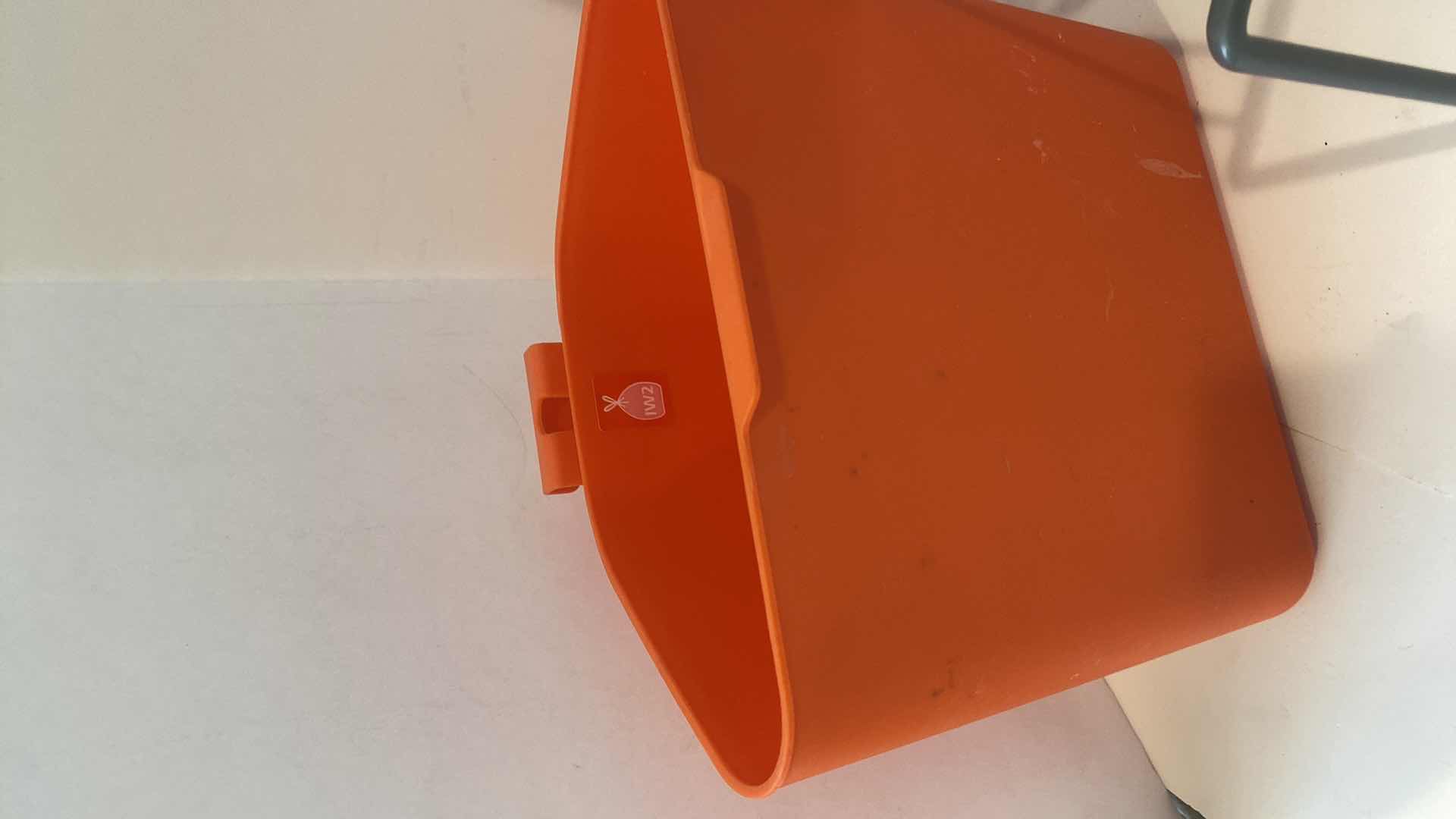 Photo 1 of WIRE RACK AND BASKET WITH SMALL BAG HOLDER