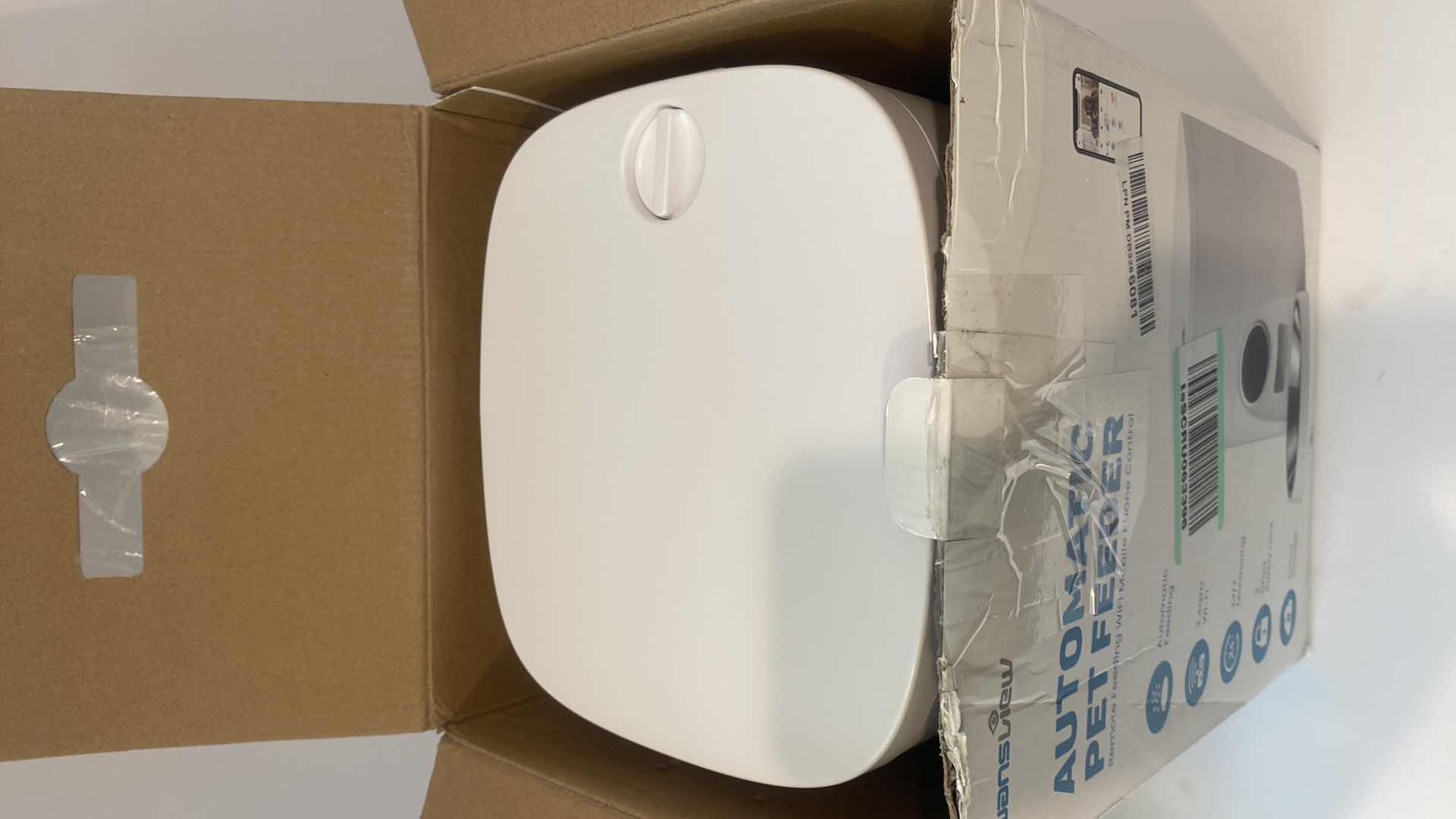 Photo 1 of AUTOMATIC PET FEEDER