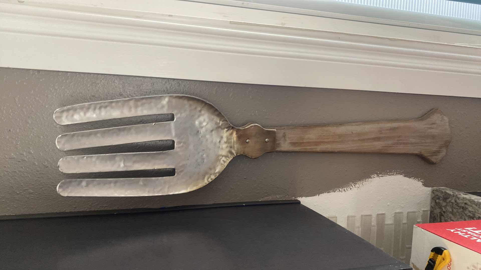 Photo 1 of KITCHEN WOOD & ALUMINUM FORK WALL DECOR H38”