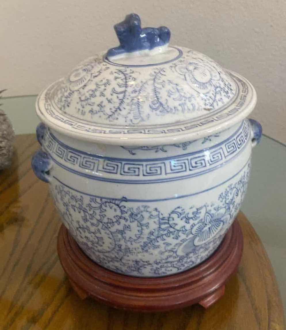 Photo 1 of FAUX ORCHID H17” & CERAMIC COVERED FOO DOG RICE GINGER JAR WITH STAND 8” x 8”