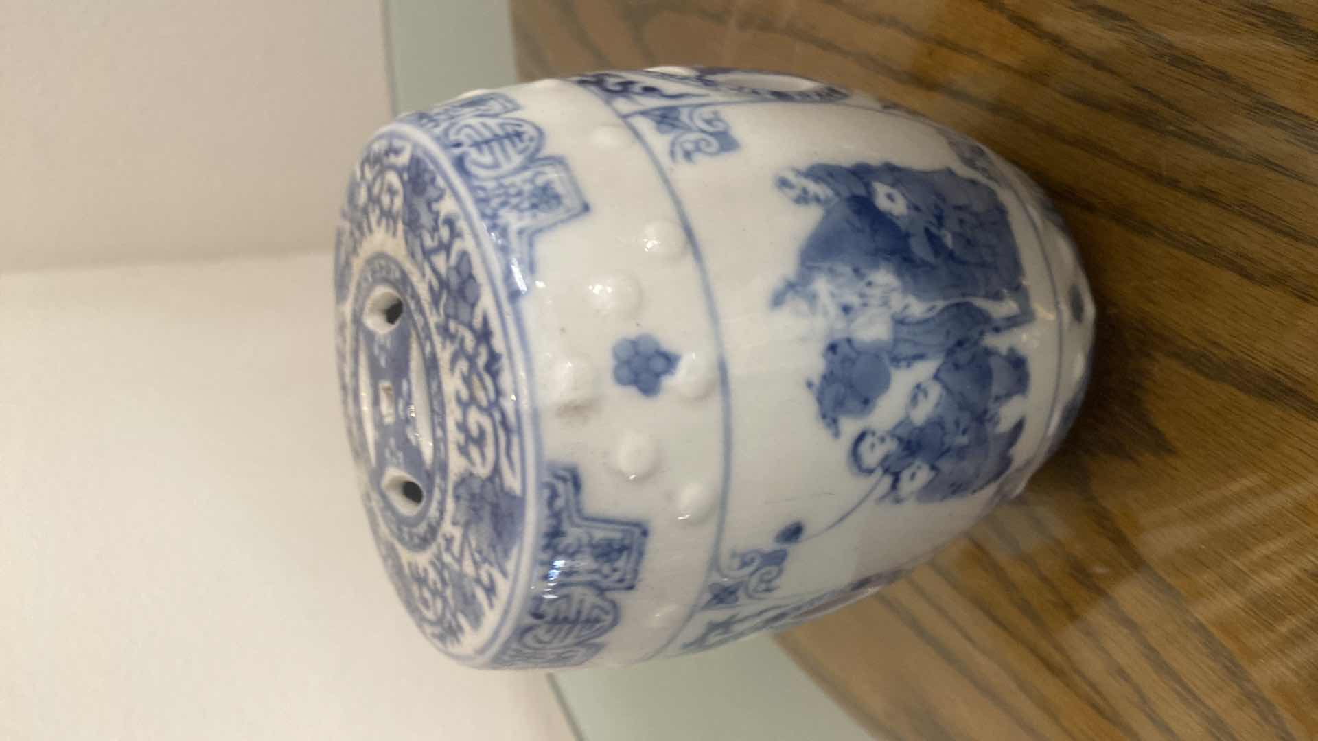 Photo 1 of 3 WHITE & BLUE CERAMIC CHINESE GINGER JAR TEAPOT & STOOL H6”