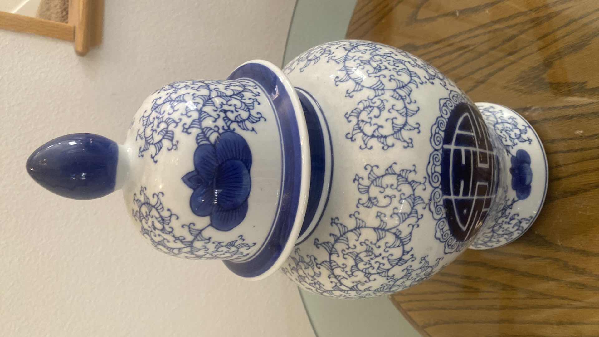 Photo 1 of BLUE & WHITE CHINESE CERAMIC GINGER JAR H16”
