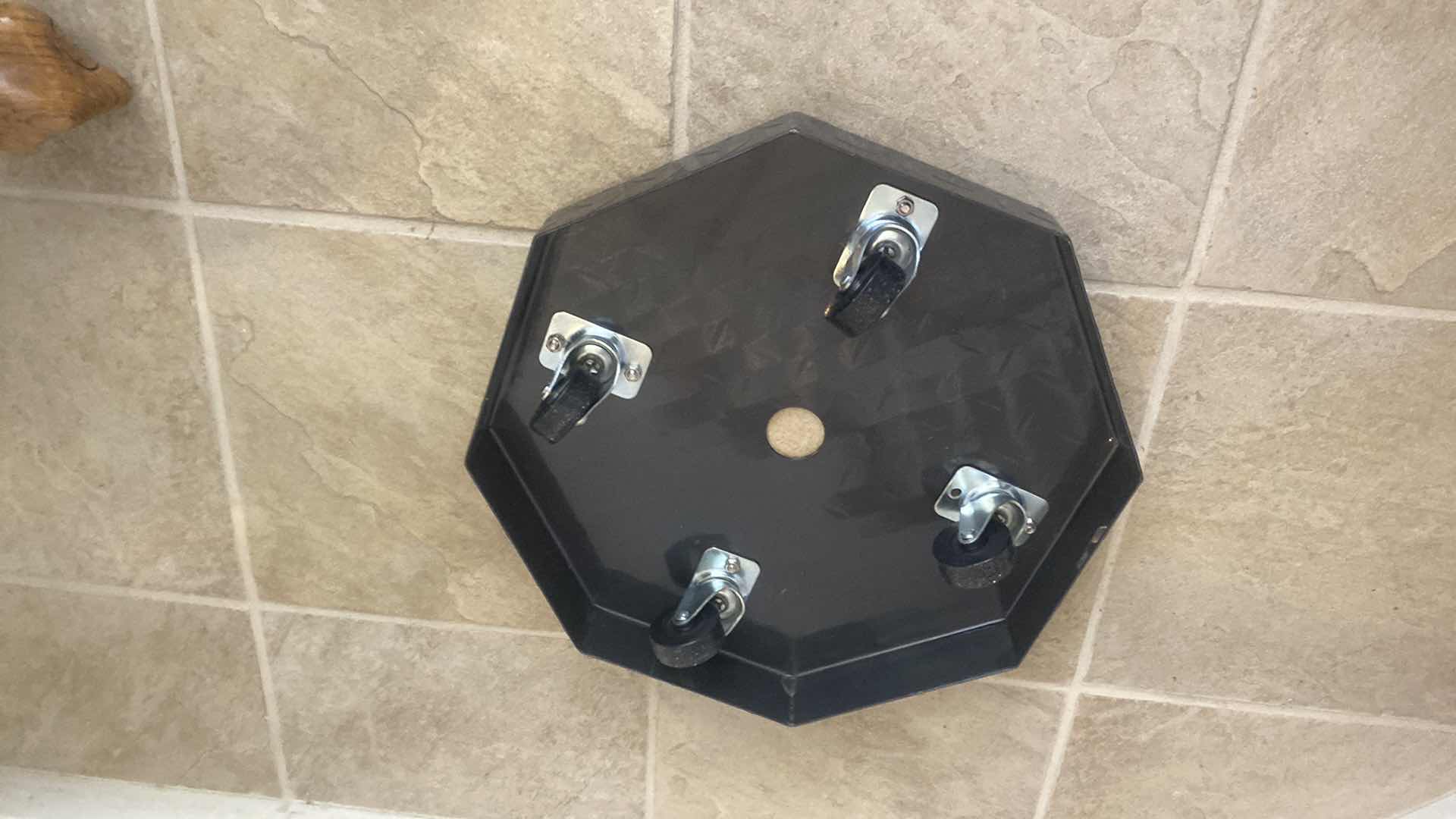 Photo 1 of METAL ROLLING PLANT STAND 15”