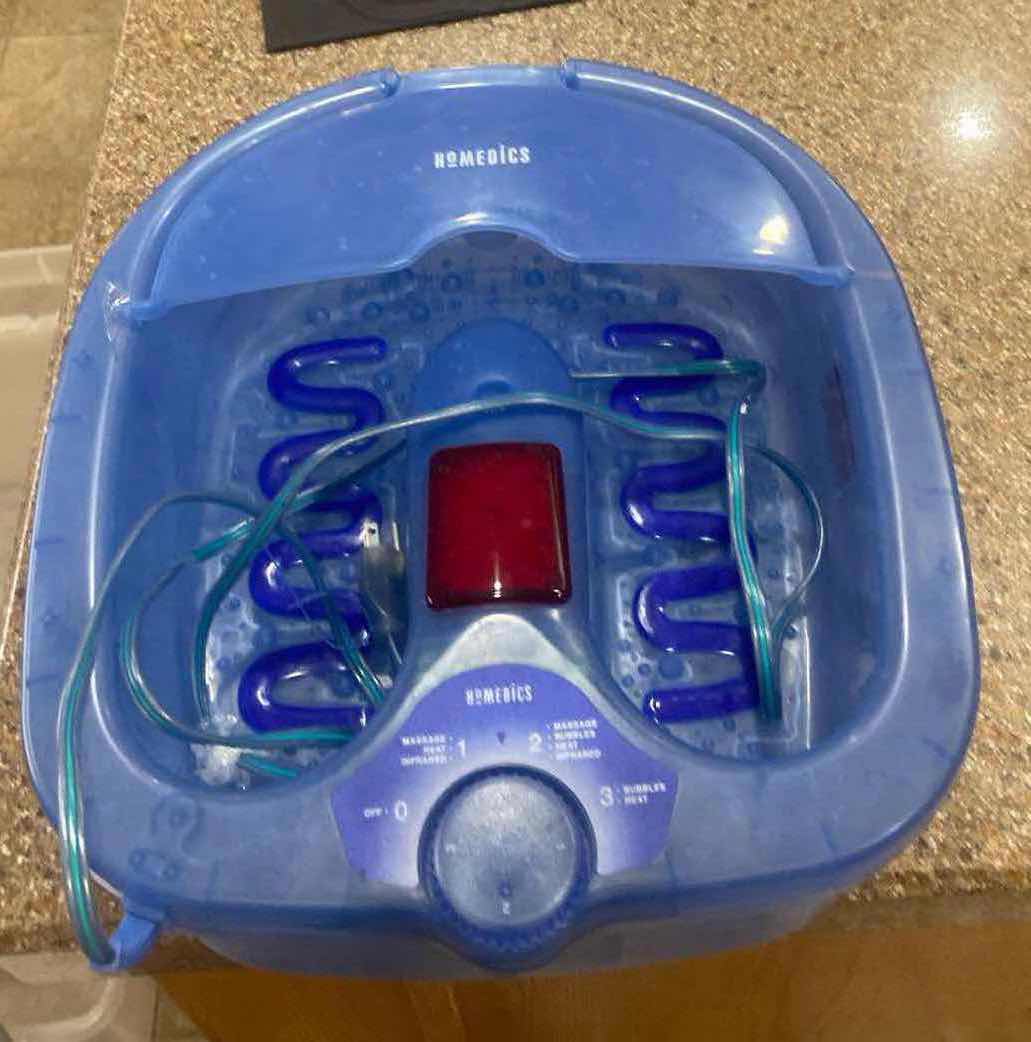 Photo 1 of HOMEDICS BUBBLE SPA ULTRA