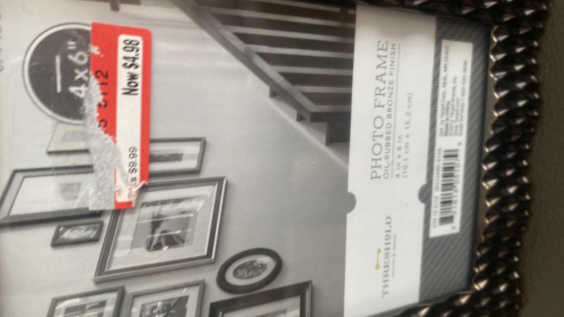 Photo 1 of PLATTER FAUX FLORAL PICTURE FRAME & DRUM H10”