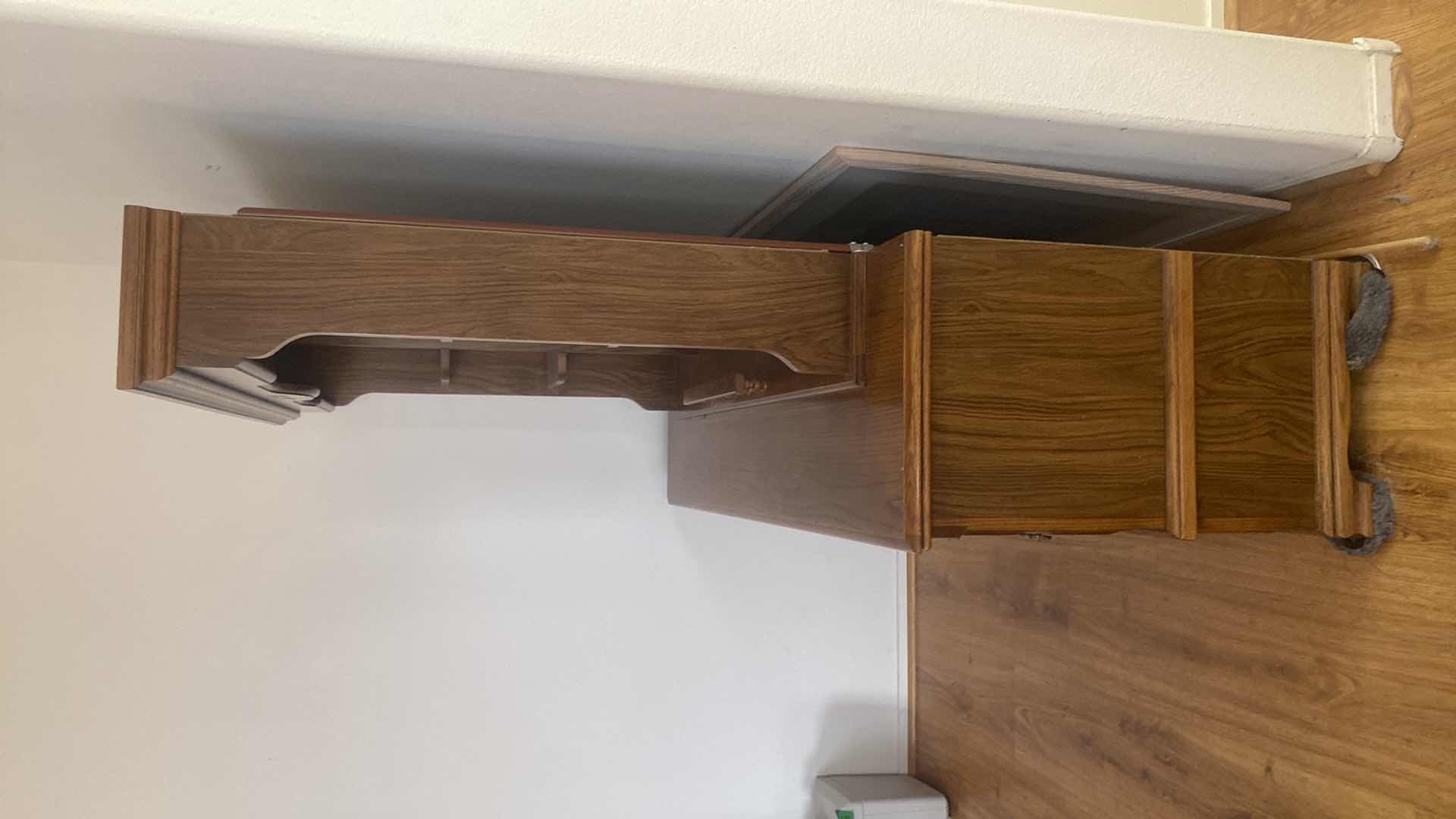 Photo 1 of BROYHILL OAK WOOD 8 DRAWER DRESSER WITH MIRROR DRESSER MEASURES 66“ x 17 1/2“ H32 1/2“
MIRROR 53 1/2“ x 8 1/2“ H41”