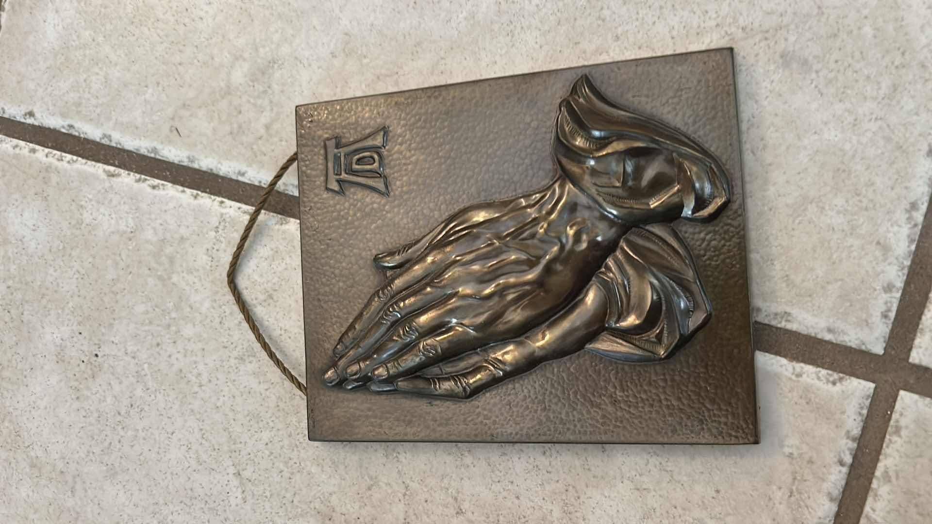 Photo 1 of 3 PC ARTWORK H7.5”