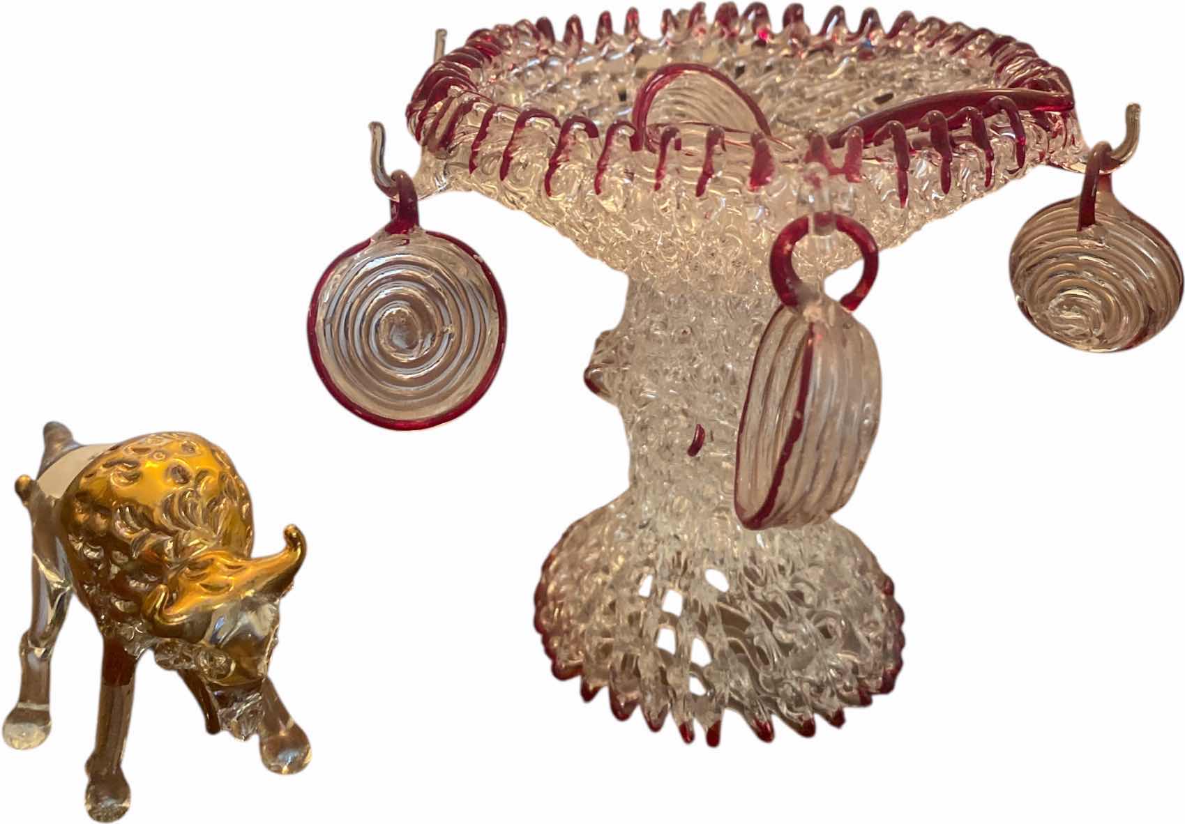 Photo 1 of BROWN GLASS PUNCHBOWL & BULL LARGEST H4”