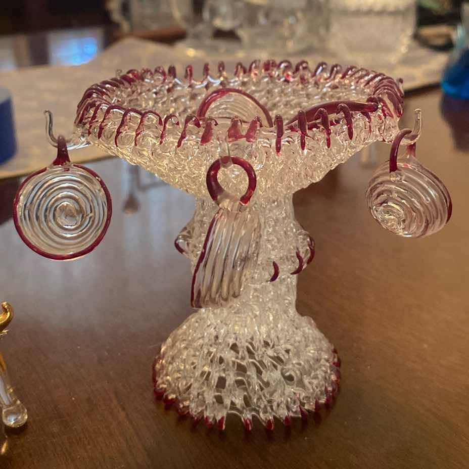 Photo 1 of BROWN GLASS PUNCHBOWL & BULL LARGEST H4”