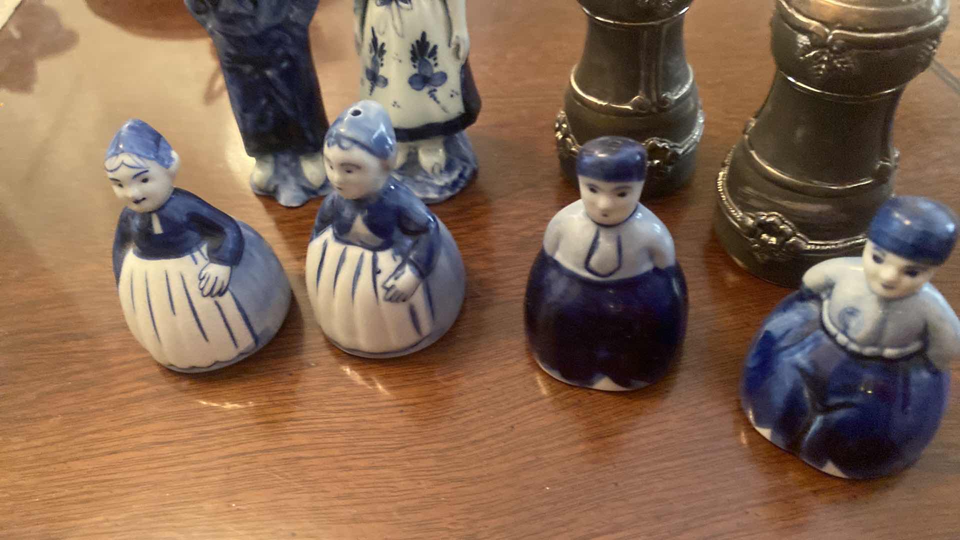 Photo 1 of 4 SETS SALT & PEPPER SHAKERS