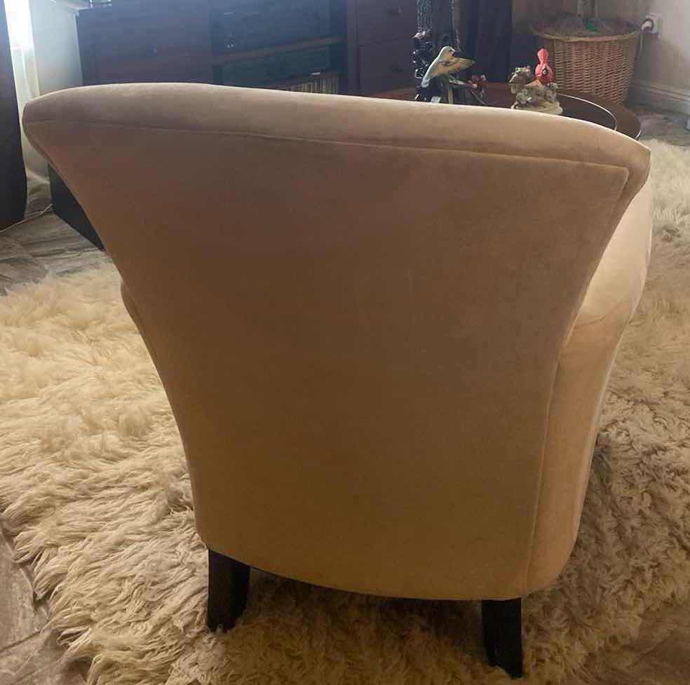 Photo 1 of FLEXSTEEL OCCASIONAL CHAIR