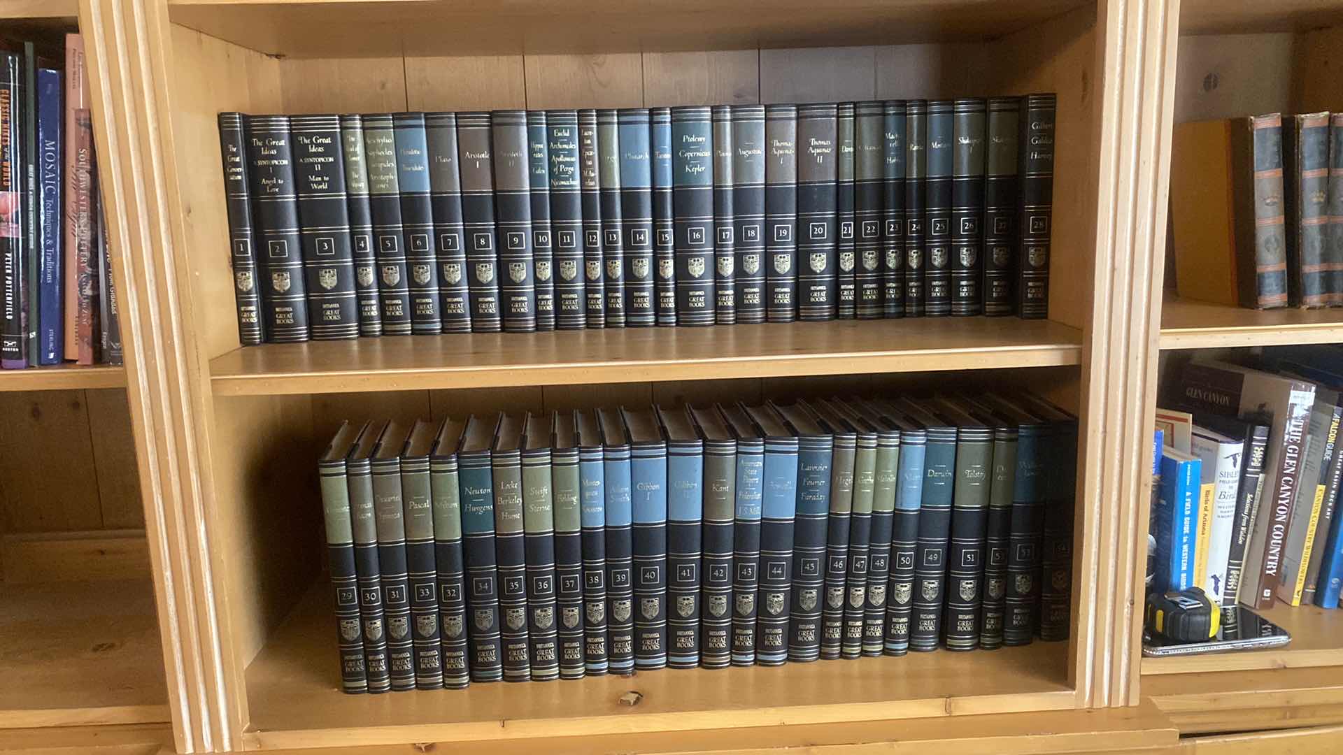 Photo 1 of BOOKS - BRITANNICA GREAT BOOKS VOLUMES 1 to 54