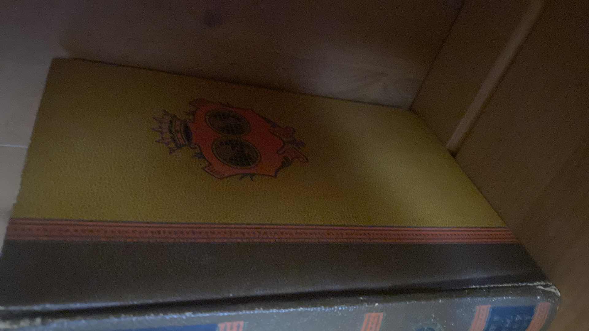 Photo 1 of BOOKS - HISTORY OF THE WORLD VOLUMES 1 to 5