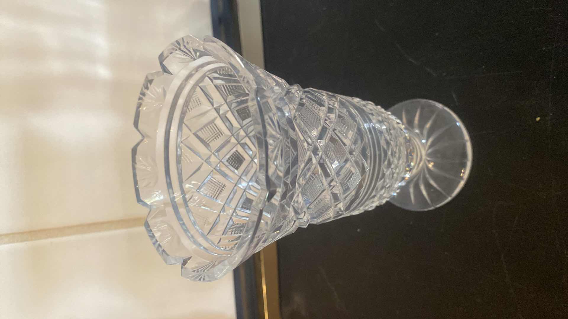 Photo 1 of 5 - VASES & 1 CANDLE HURRICANE H12”