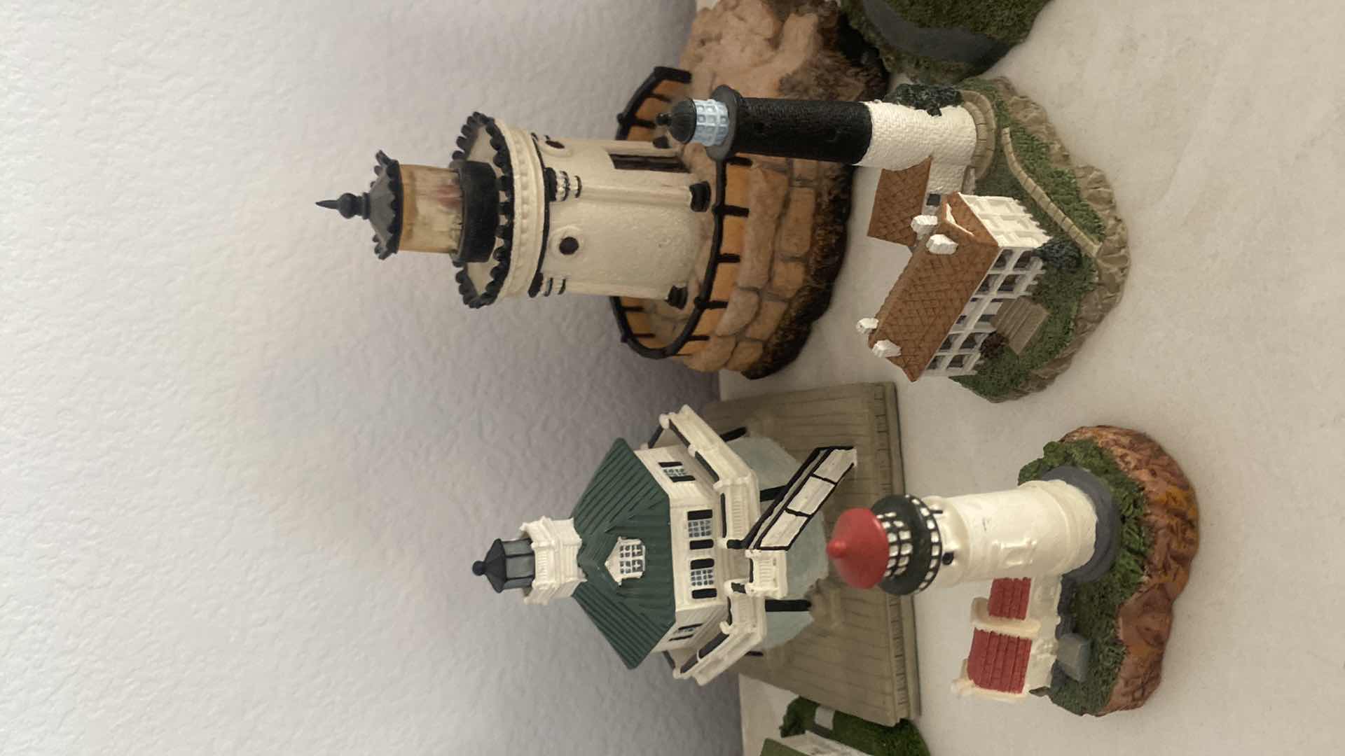 Photo 1 of 7 - LIGHT HOUSES TALLEST 5”