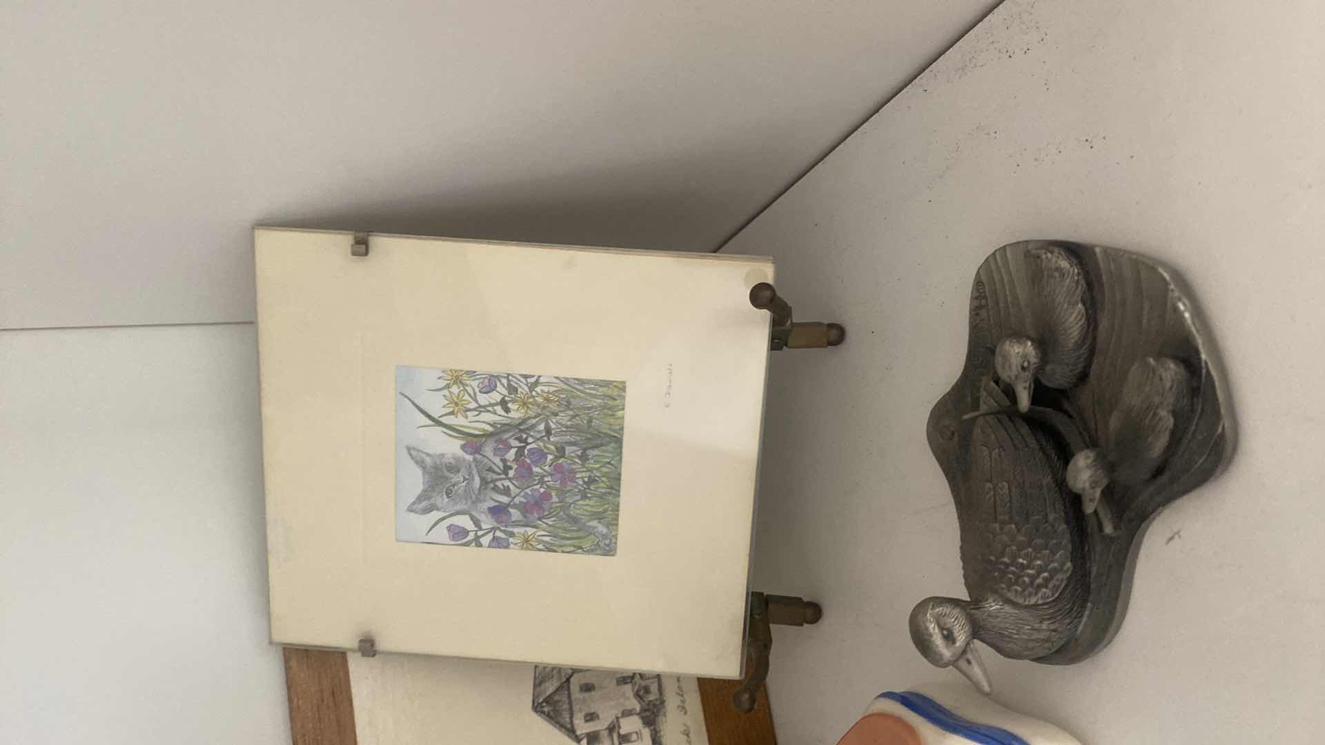 Photo 1 of 5 - TRINKETS - BOX WITH DOG, LIGHT HOUSE PLAQUE & MORE LARGEST 6 1/2” x 5 1/2”