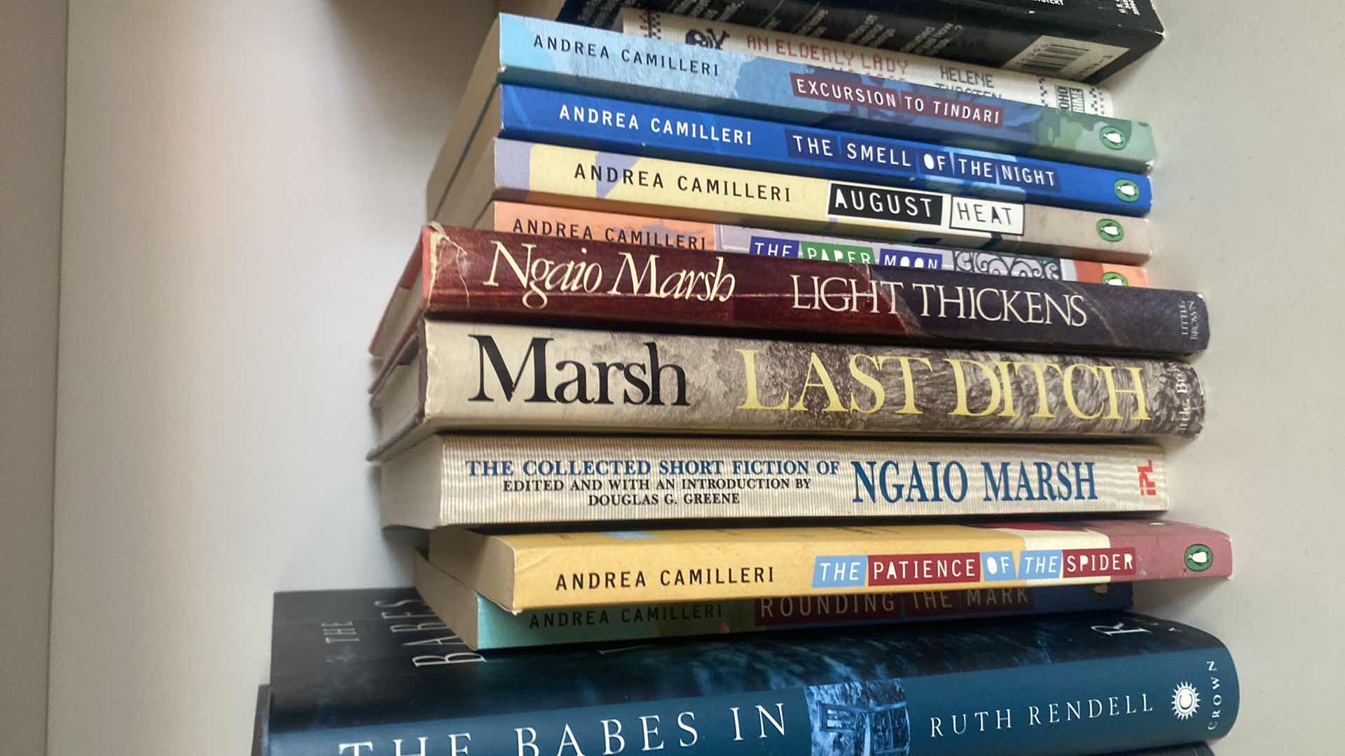 Photo 1 of 2 - SHELFS BOOKS & MAGAZINES