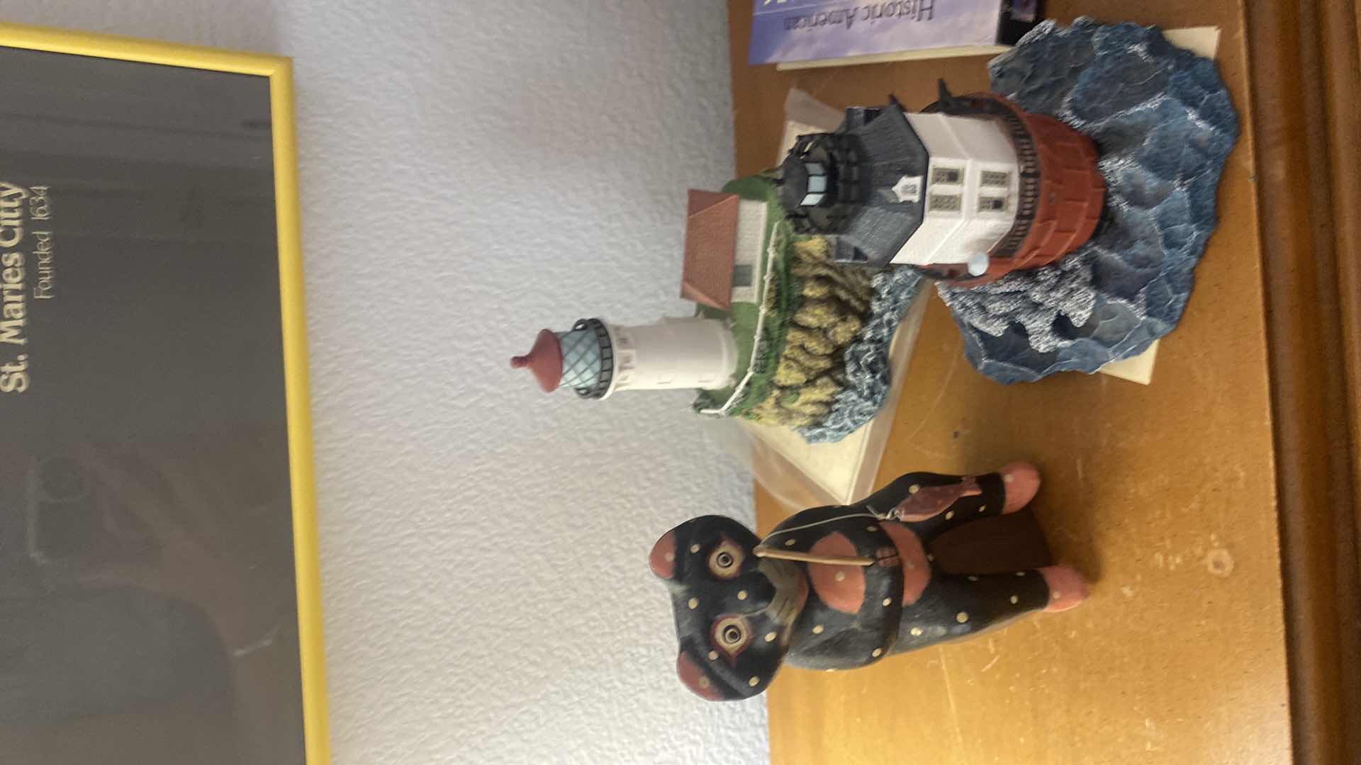 Photo 1 of 3 - LIGHT HOUSES FISHING CAT & BOOK LARGEST 6” x 8”