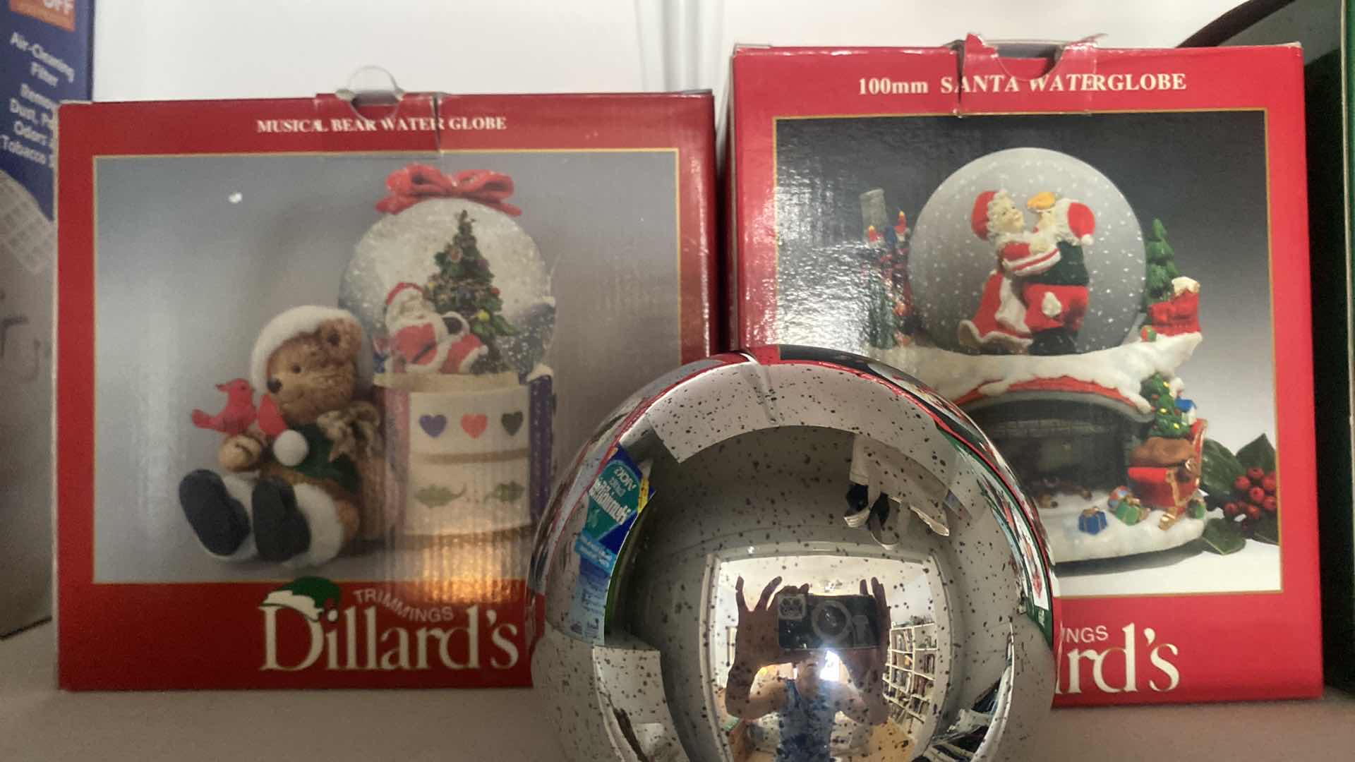 Photo 1 of 5 - SNOW GLOBES & 1 SILVER SPHERE