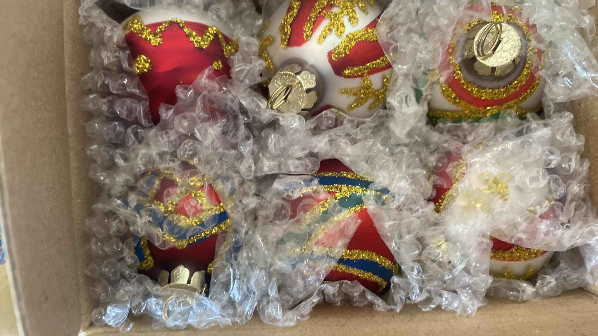 Photo 1 of 12 - HOLIDAY ORNAMENT PLACE HOLDERS