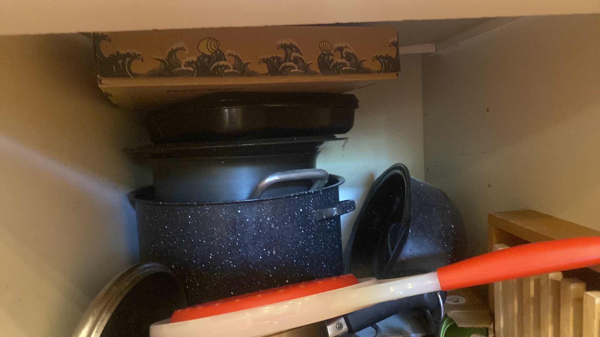 Photo 1 of CONTENTS OF KITCHEN CABINET - ROASTING PANS STOCK POTS & MORE