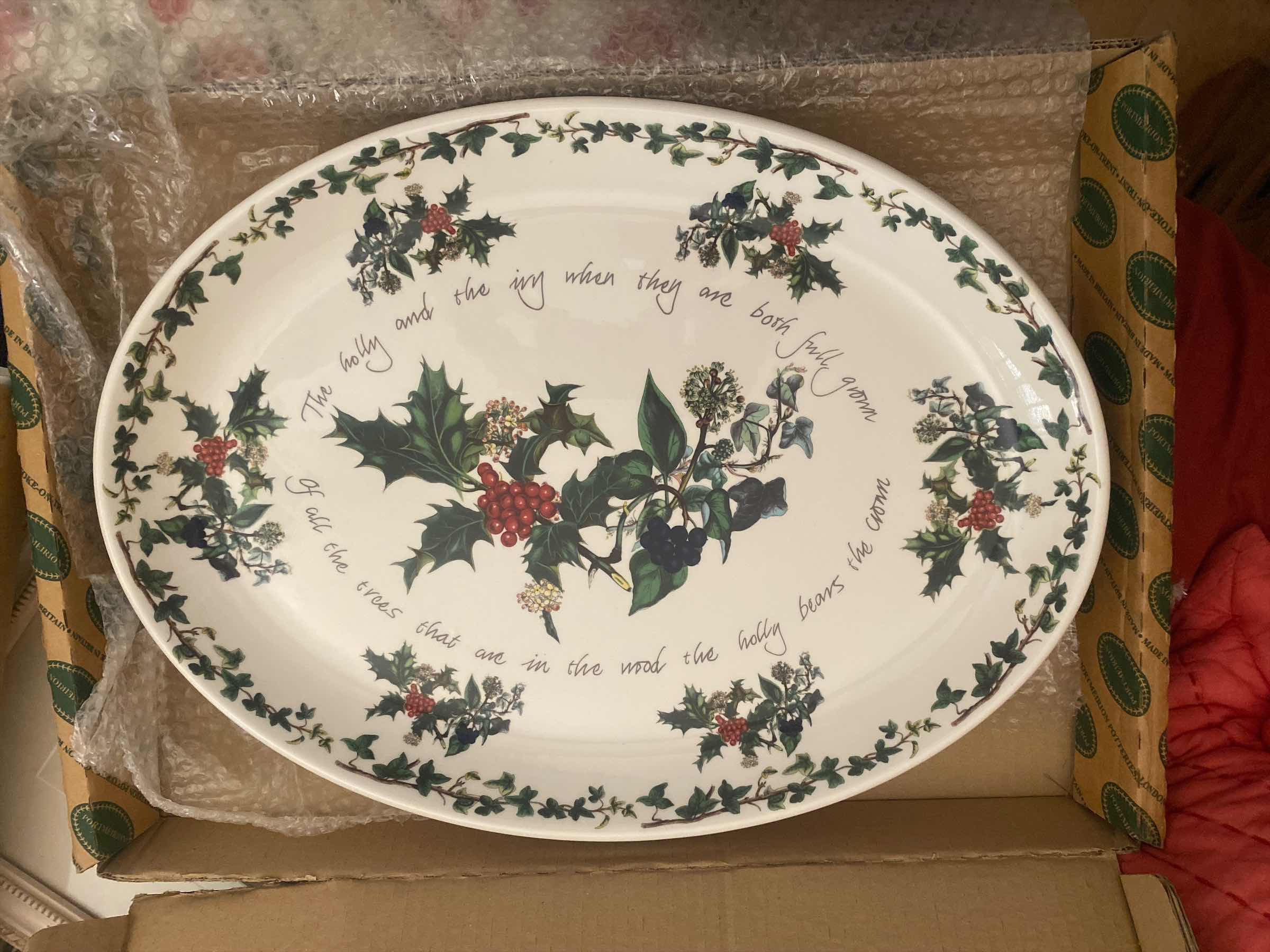 Photo 1 of LARGE HOLLY & IVY TURKEY PLATTER 20”