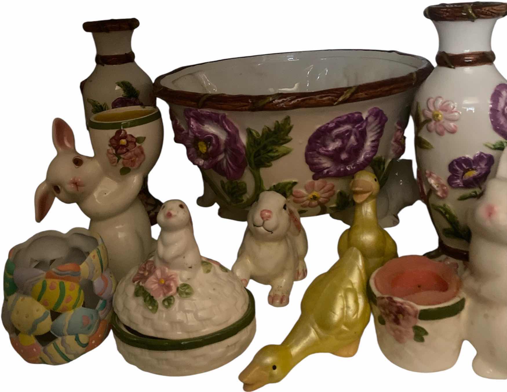 Photo 1 of 9 - EASTER DECOR & BOWL 9 1/2”