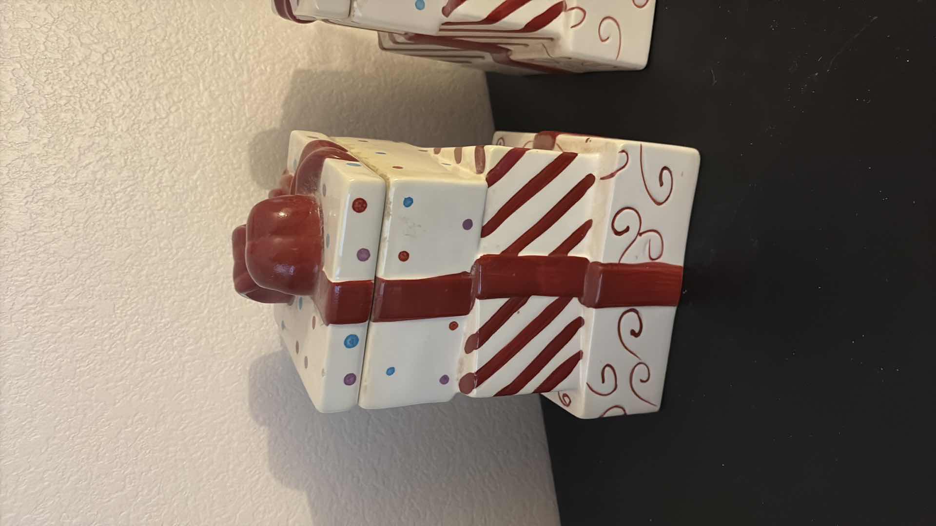 Photo 1 of CERAMIC CHRISTMAS COOKIE JARS SMALL CHIP ON BOW  9”x10”H