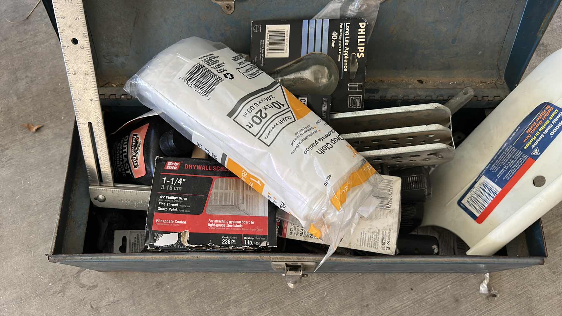 Photo 1 of METAL TOOLBOX WITH CONTENTS