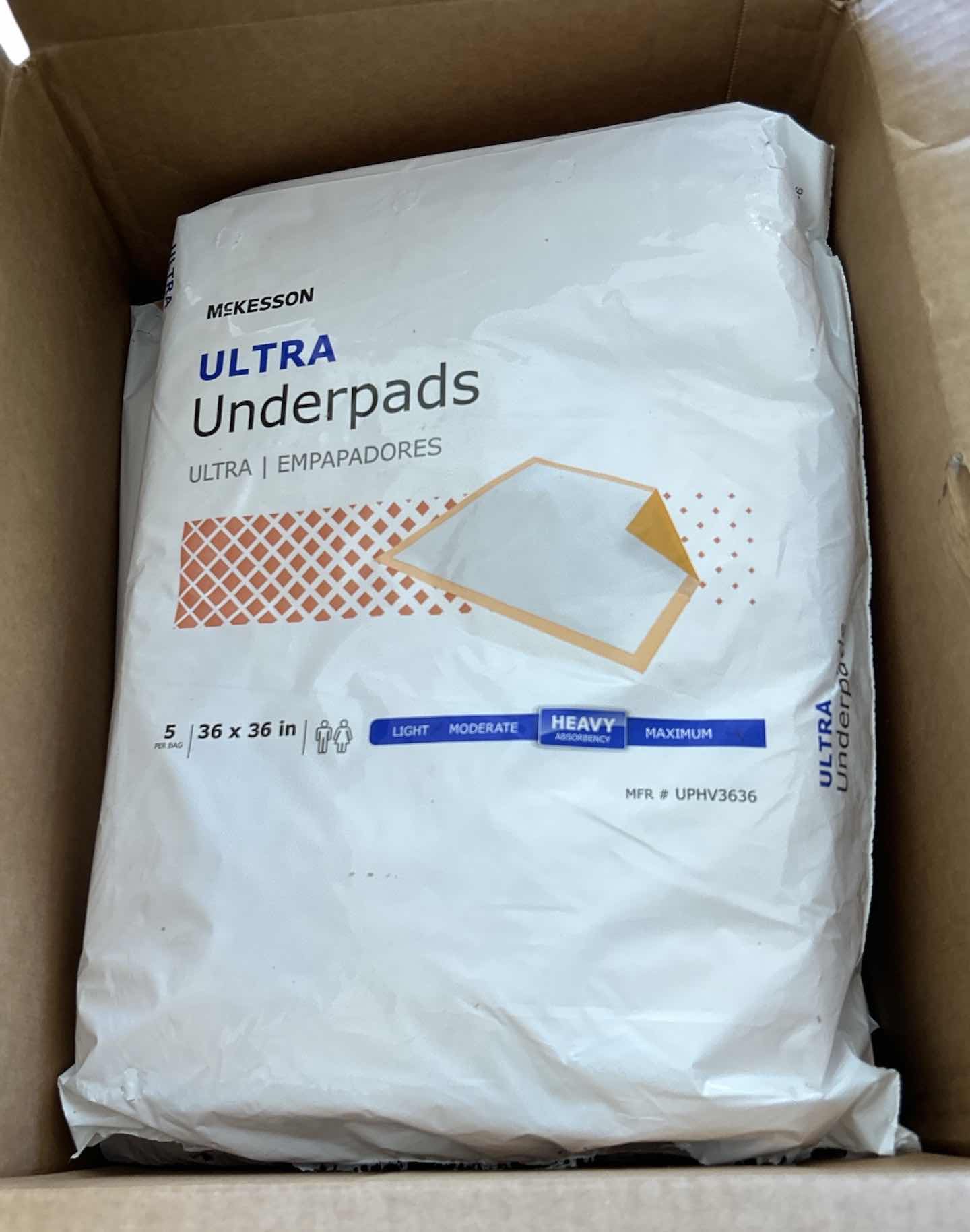 Photo 1 of BOX OF ULTRA UNDER PADS (20)