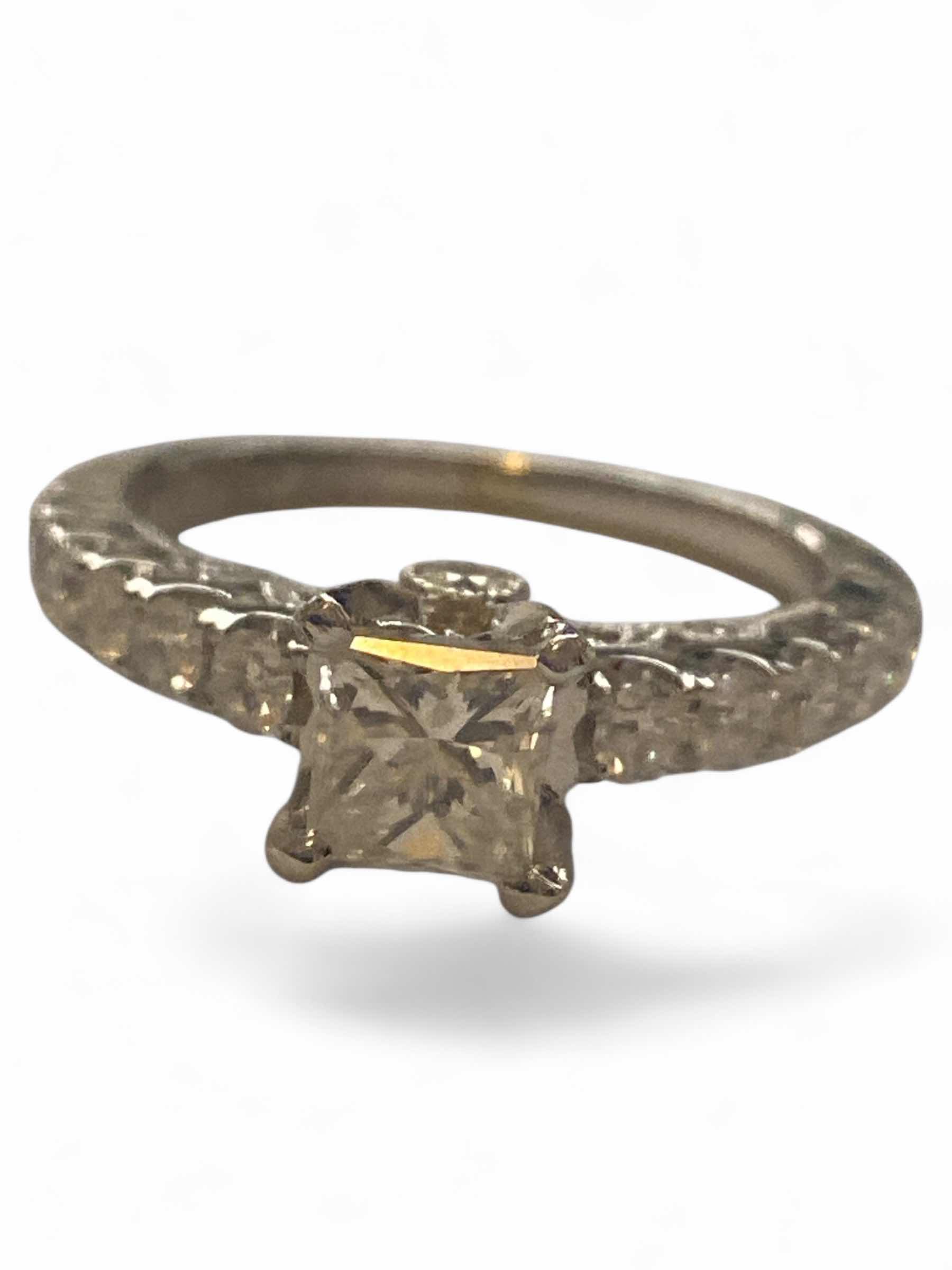 Photo 1 of 14K WHITE GOLD 1cwt PRINCESS CUT CENTER DIAMOND RING 3.9G SIZE 7 1/4  #20