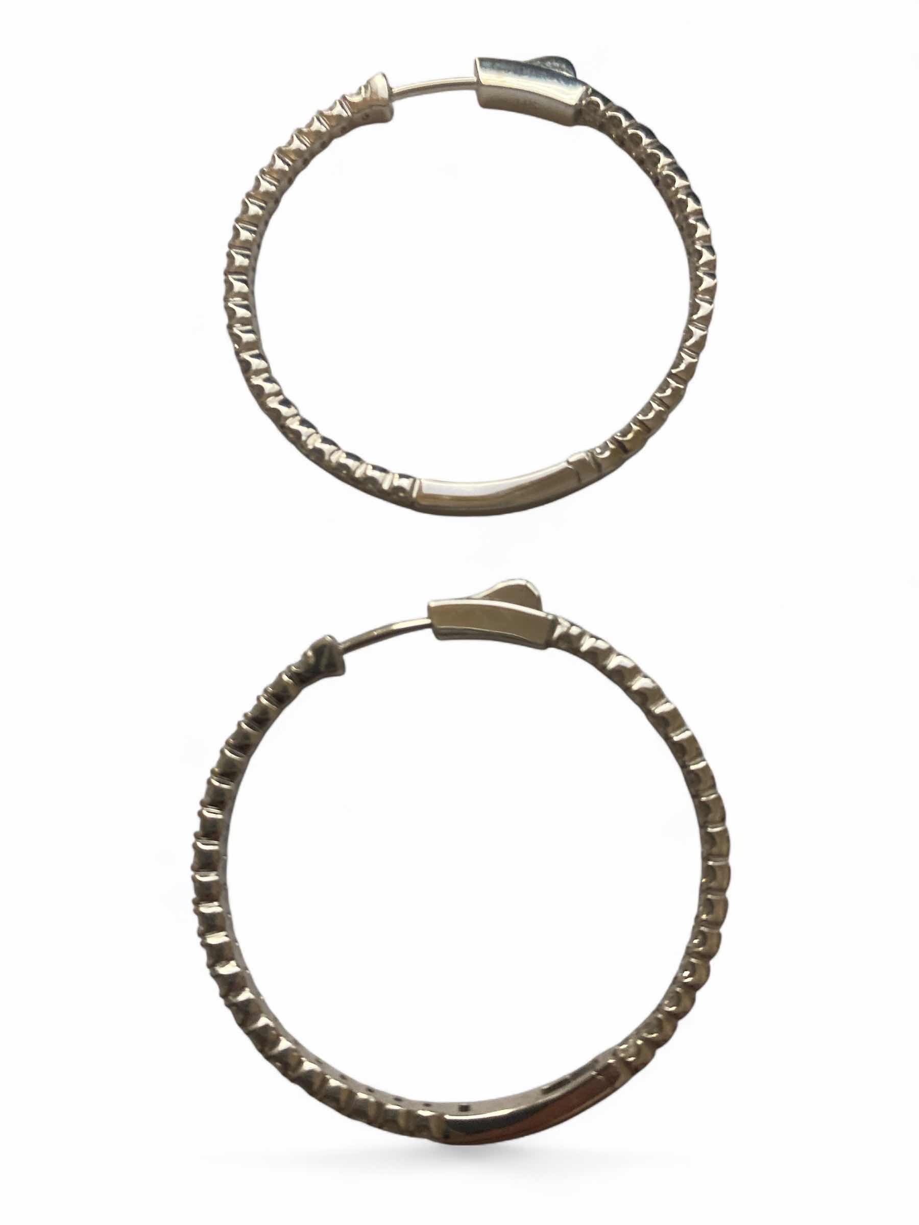 Photo 1 of 14K WHITE GOLD w 2.7cwt DIAMOND HOOP EARRINGS 7.5 TTL G #1