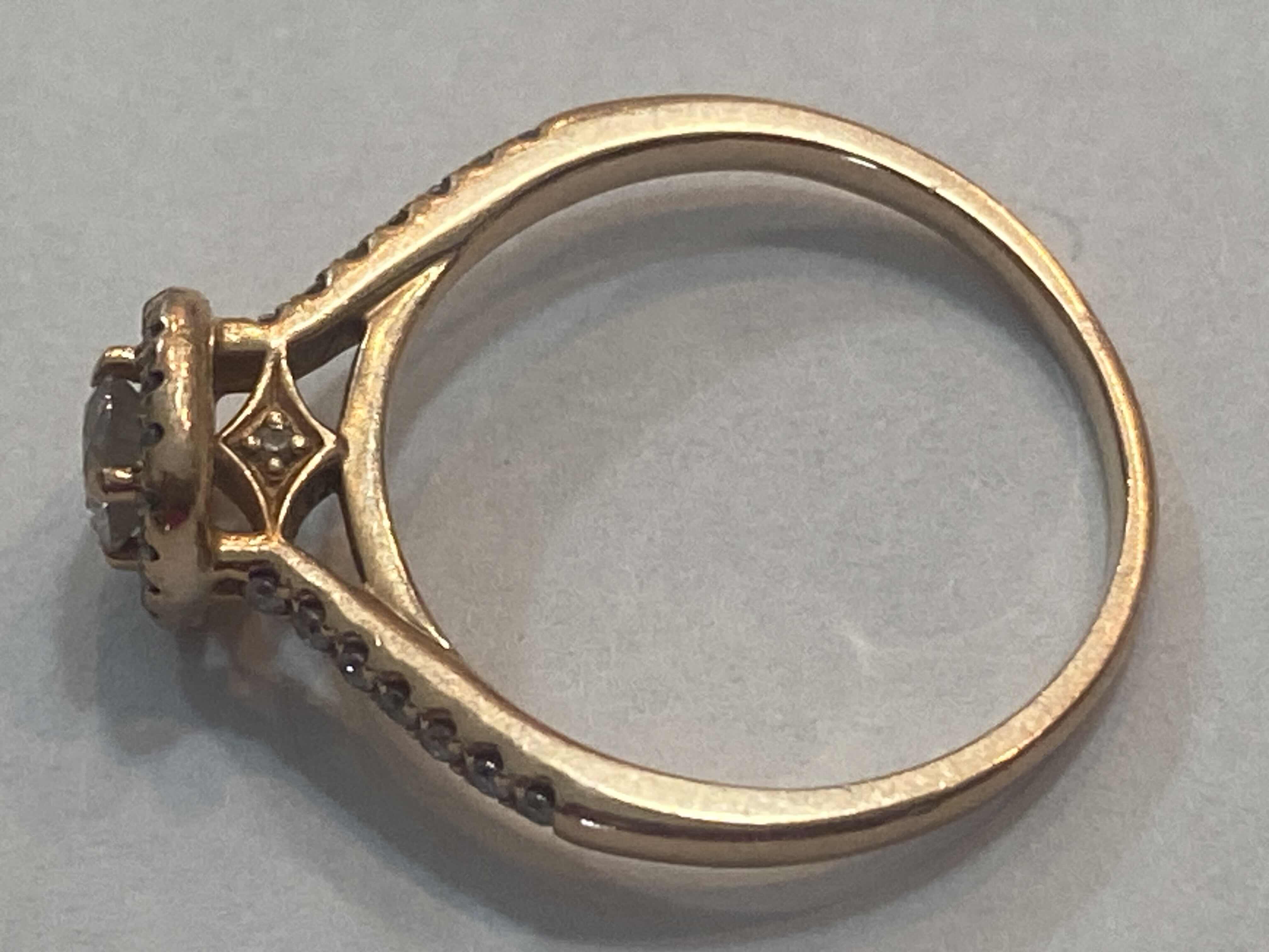 Photo 1 of 14K ROSE GOLD 1cwt DIAMOND RING 2G #24