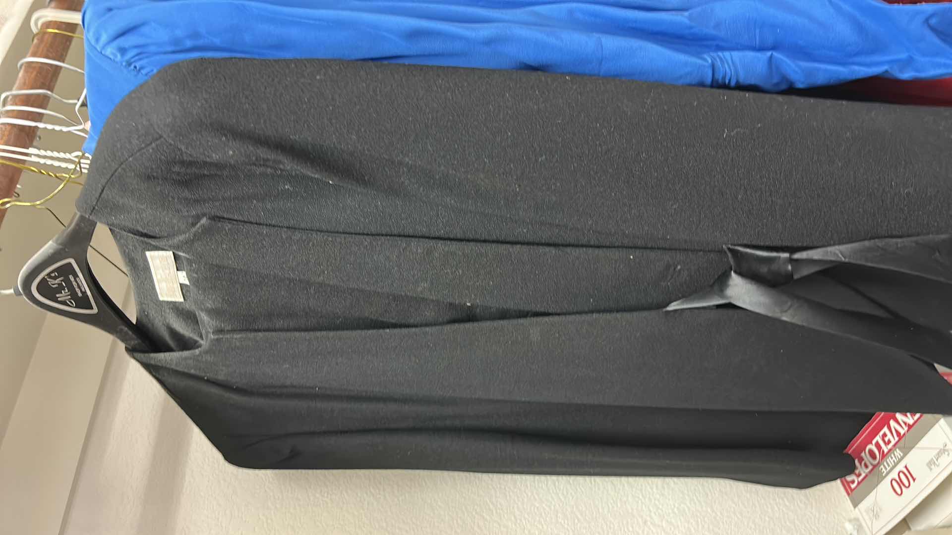 Photo 1 of 25 PCS WOMENSWEAR- XL, XXL