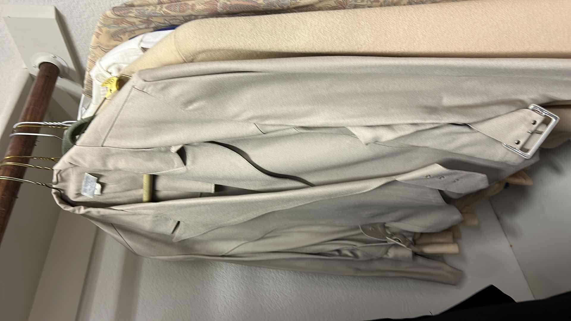 Photo 10 of 25 PCS WOMENSWEAR- XL, XXL