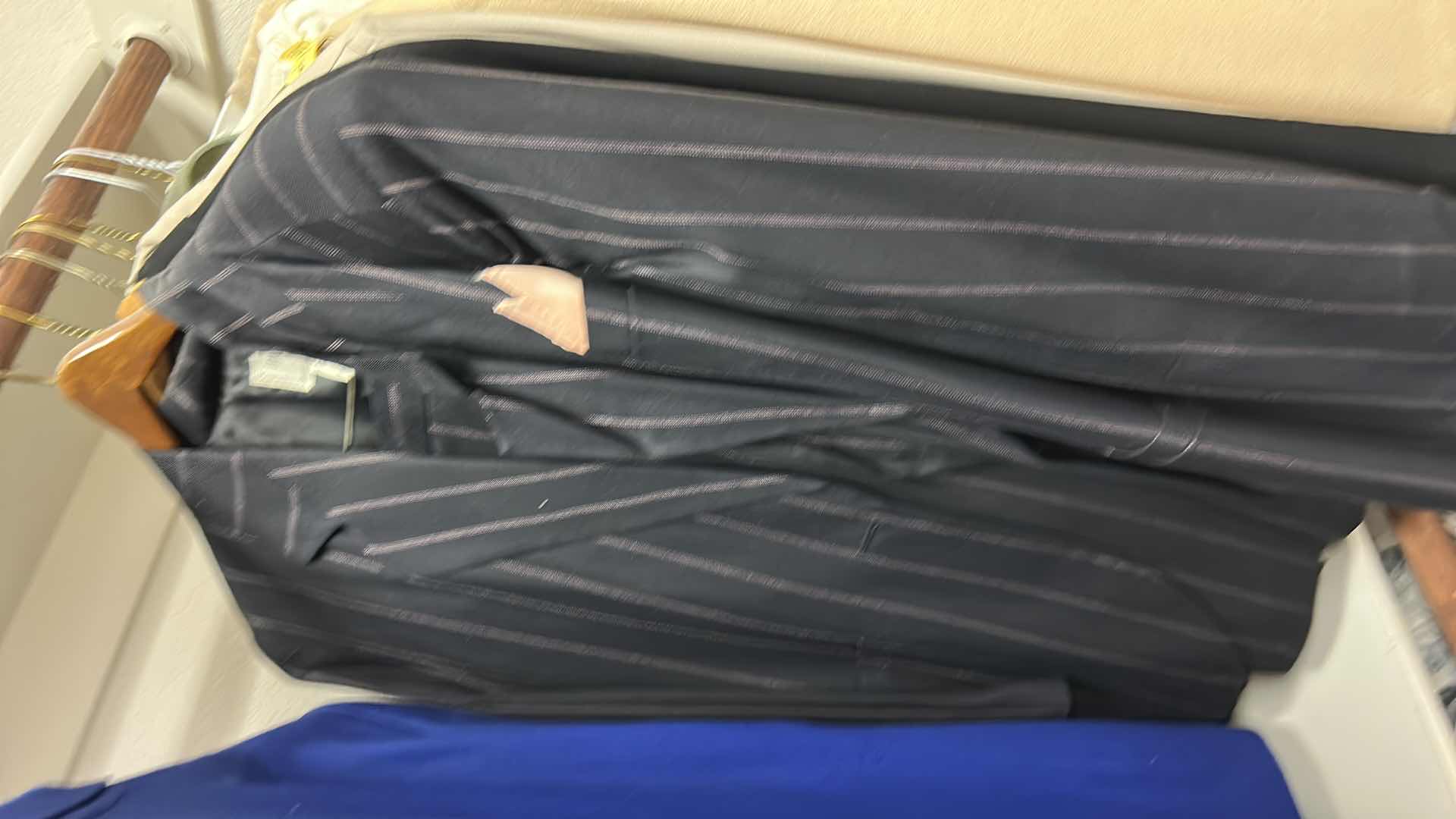 Photo 9 of 25 PCS WOMENSWEAR- XL, XXL