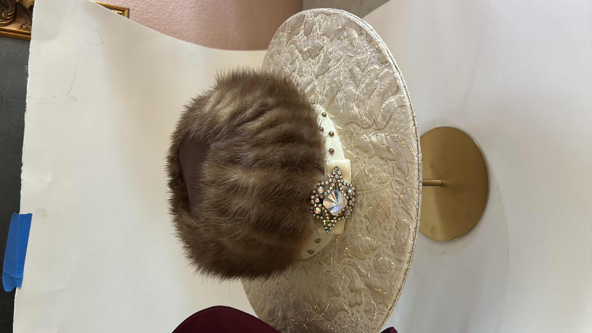 Photo 1 of 2 WOMENS HATS