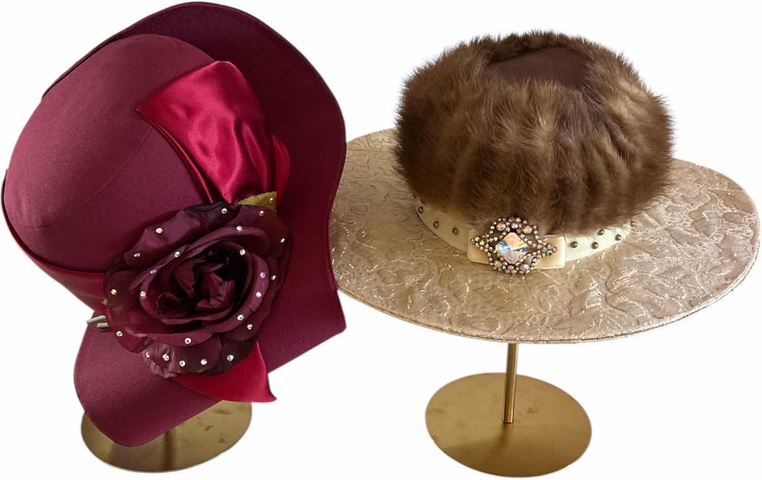 Photo 1 of 2 WOMENS HATS