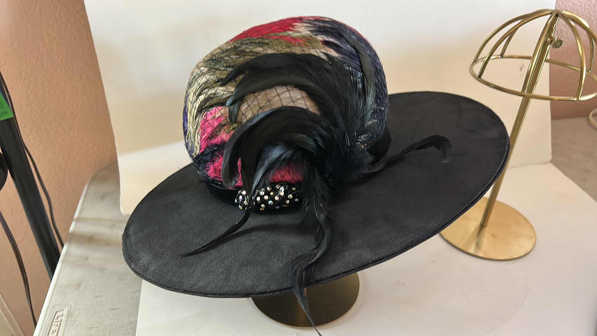 Photo 1 of 2 WOMENS HATS