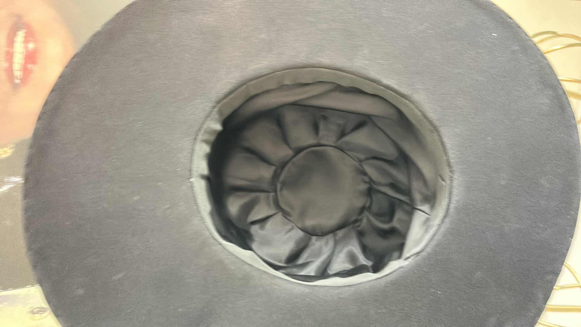 Photo 1 of 2 WOMENS HATS