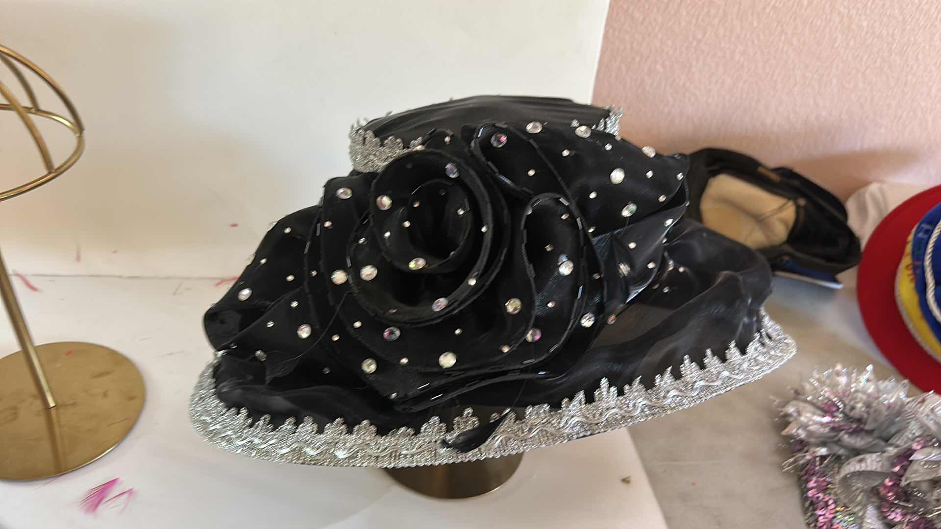 Photo 1 of 3 WOMENS HATS