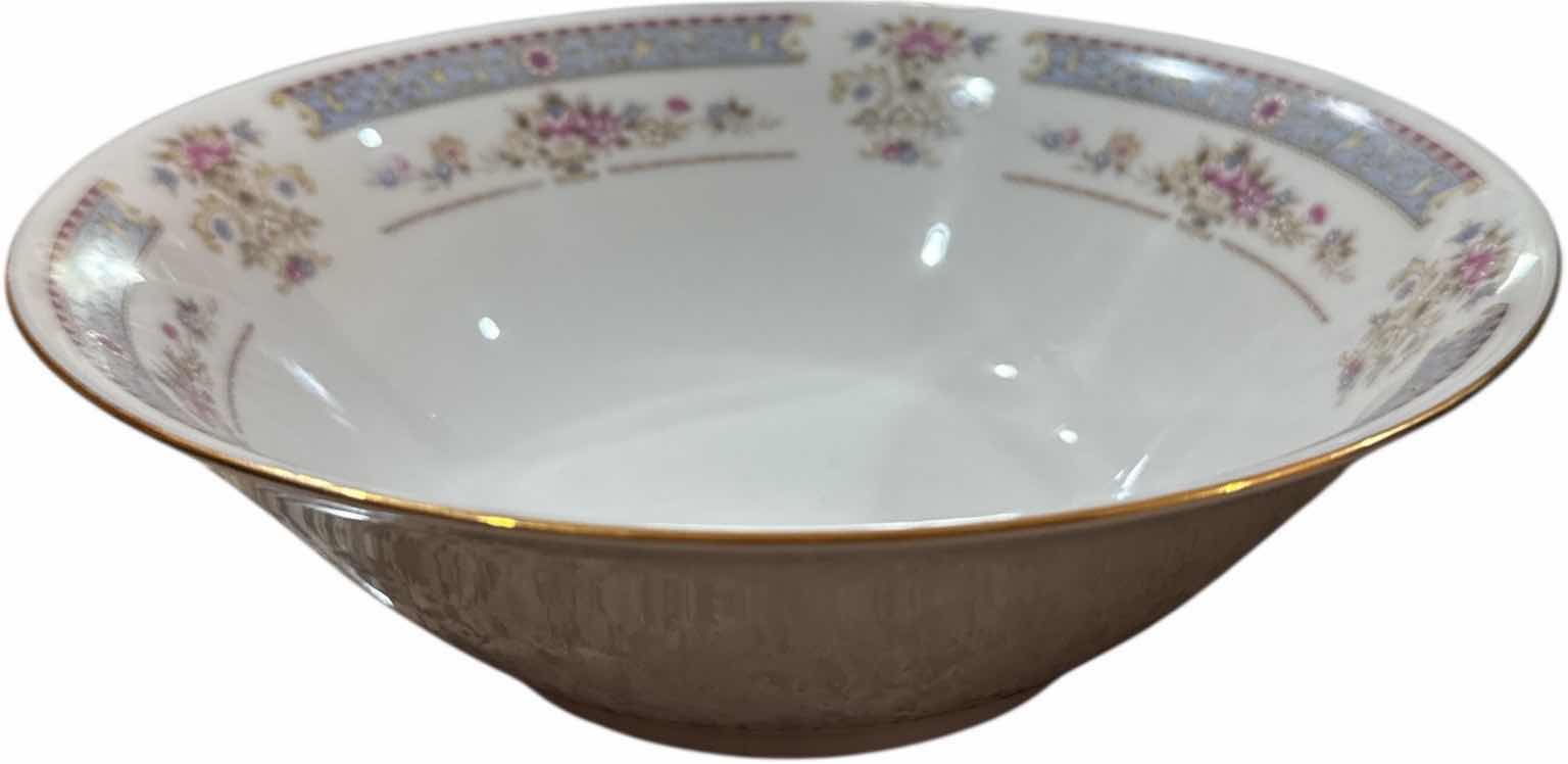 Photo 1 of 12-VINTAGE CRESCENT CHINA DINNER PLATES AND ONE SERVING BOWL
D8”