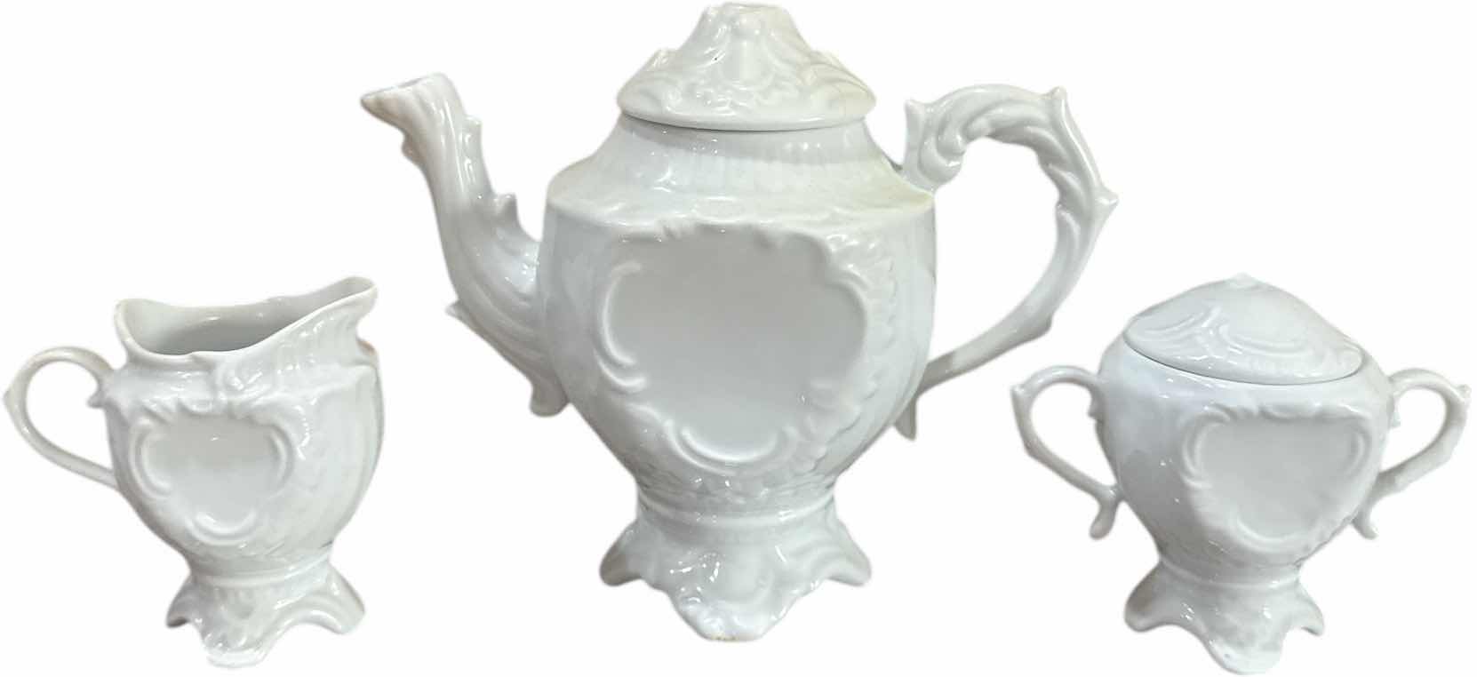 Photo 1 of 3- VINTAGE WHITE CERAMIC TEAPOT WITH CREAM AND SUGAR BOWLS
H5.5”